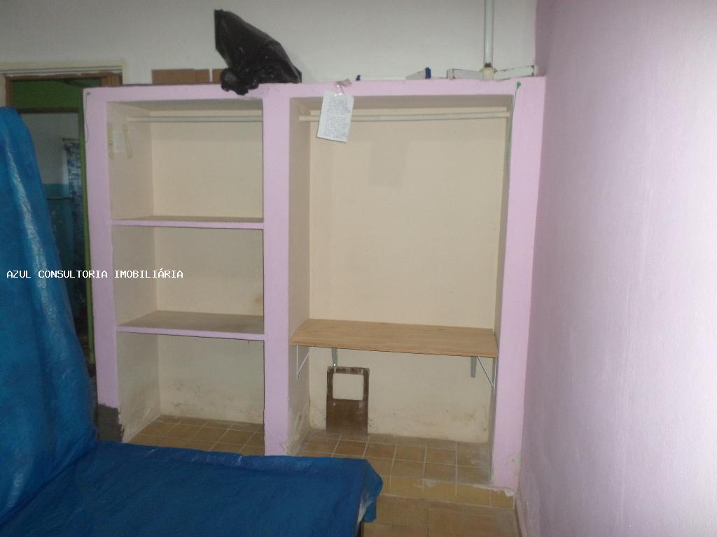 Casa à venda com 1 quarto, 77m² - Foto 2