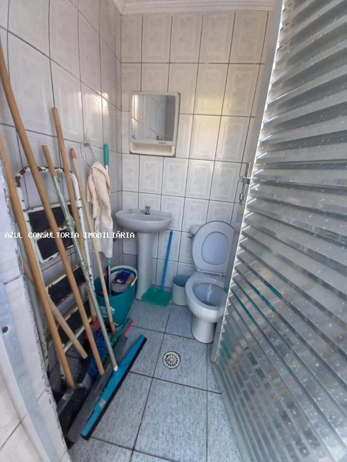 Casa à venda com 3 quartos, 360m² - Foto 17