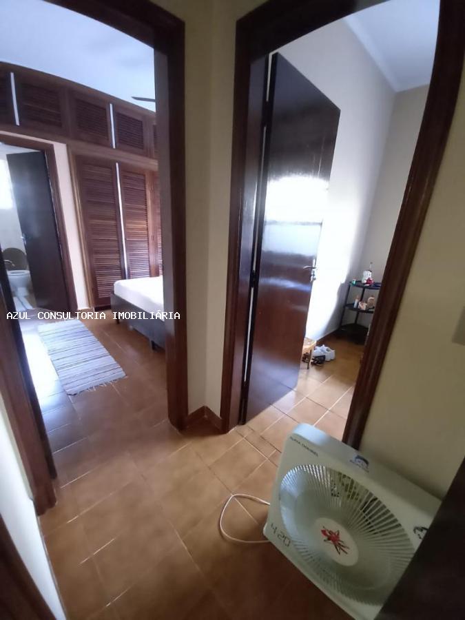 Casa à venda com 3 quartos, 360m² - Foto 18