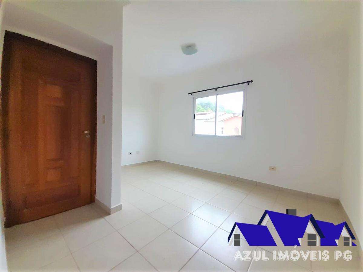 Casa à venda com 2 quartos, 78m² - Foto 1