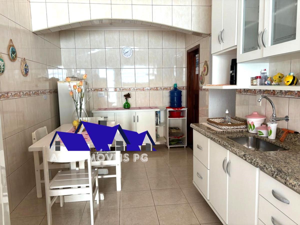 Casa à venda com 3 quartos, 250m² - Foto 6